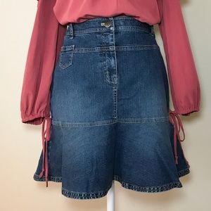 LOFT Ruffle Denim Skirt Size 8